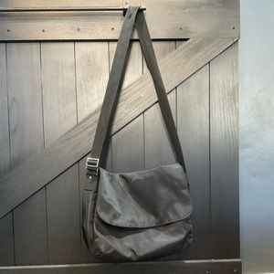 GAP Black Nylon Messenger Bag